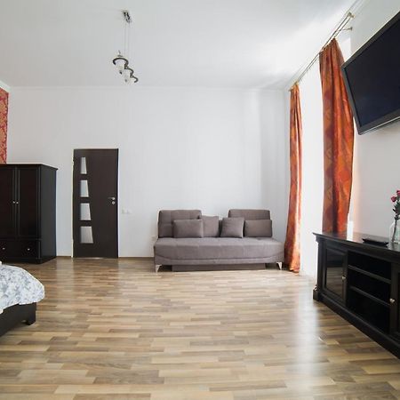 Central Studio Bnb Braşov Dış mekan fotoğraf