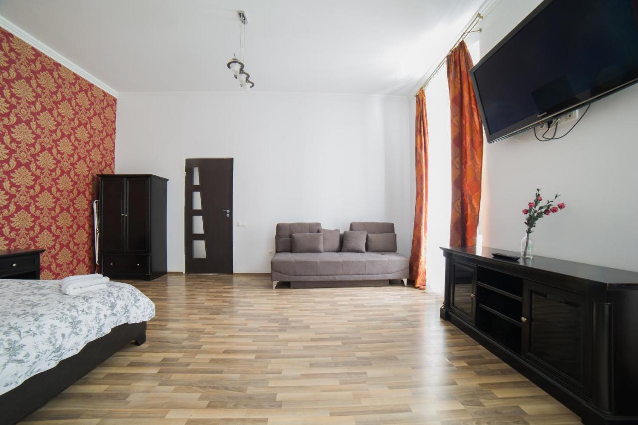 Central Studio Bnb Braşov Dış mekan fotoğraf
