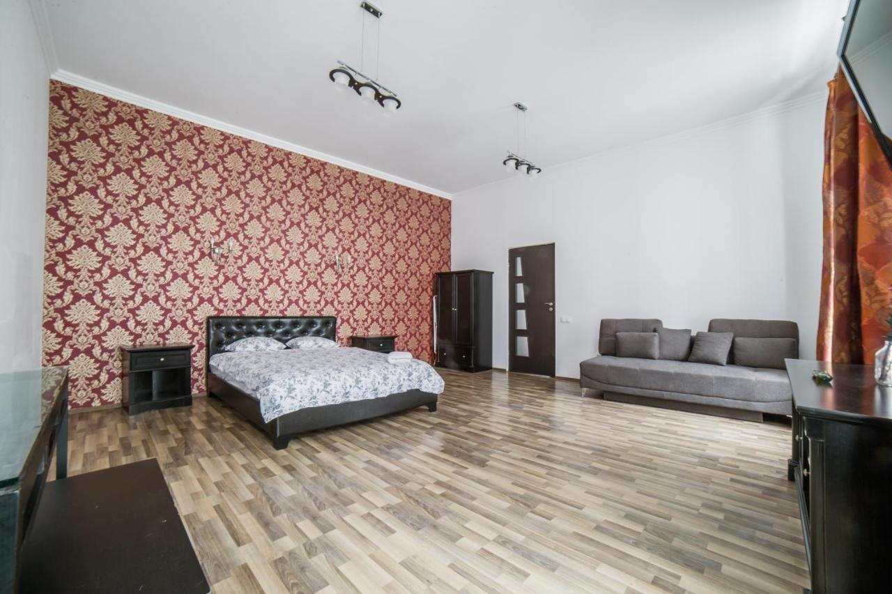 Central Studio Bnb Braşov Dış mekan fotoğraf
