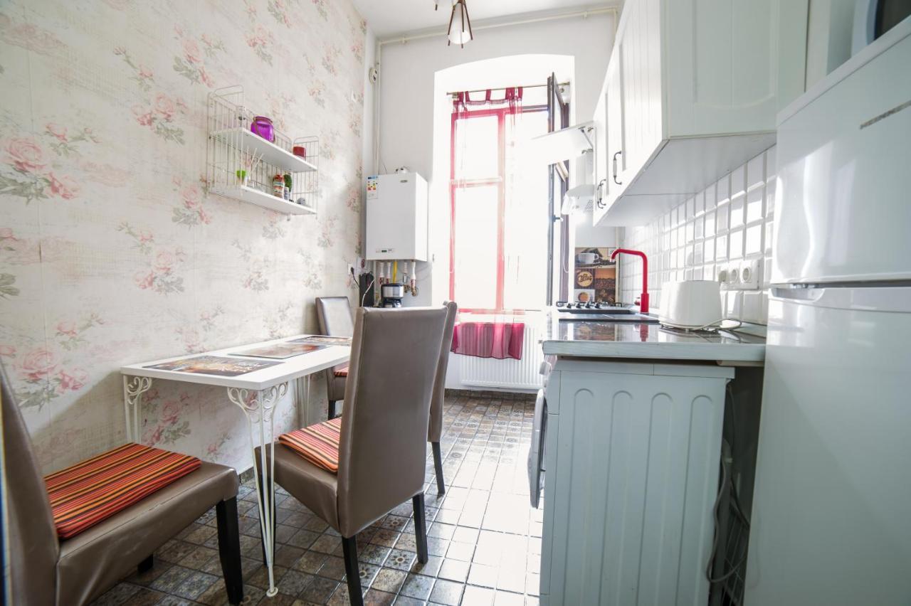 Central Studio Bnb Braşov Dış mekan fotoğraf